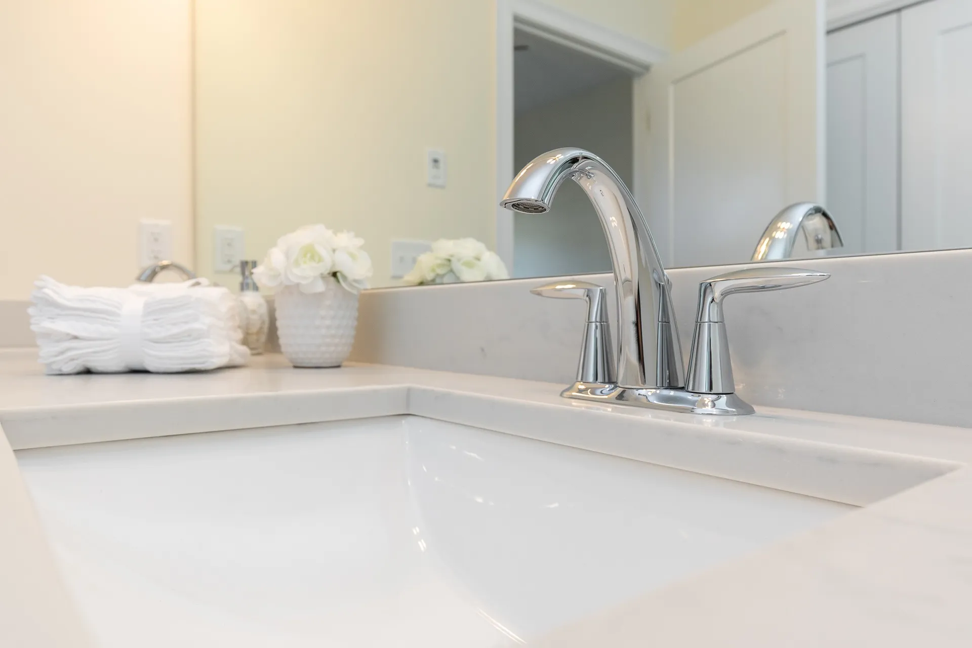 245 Sage Lane Portsmouth NH 03801