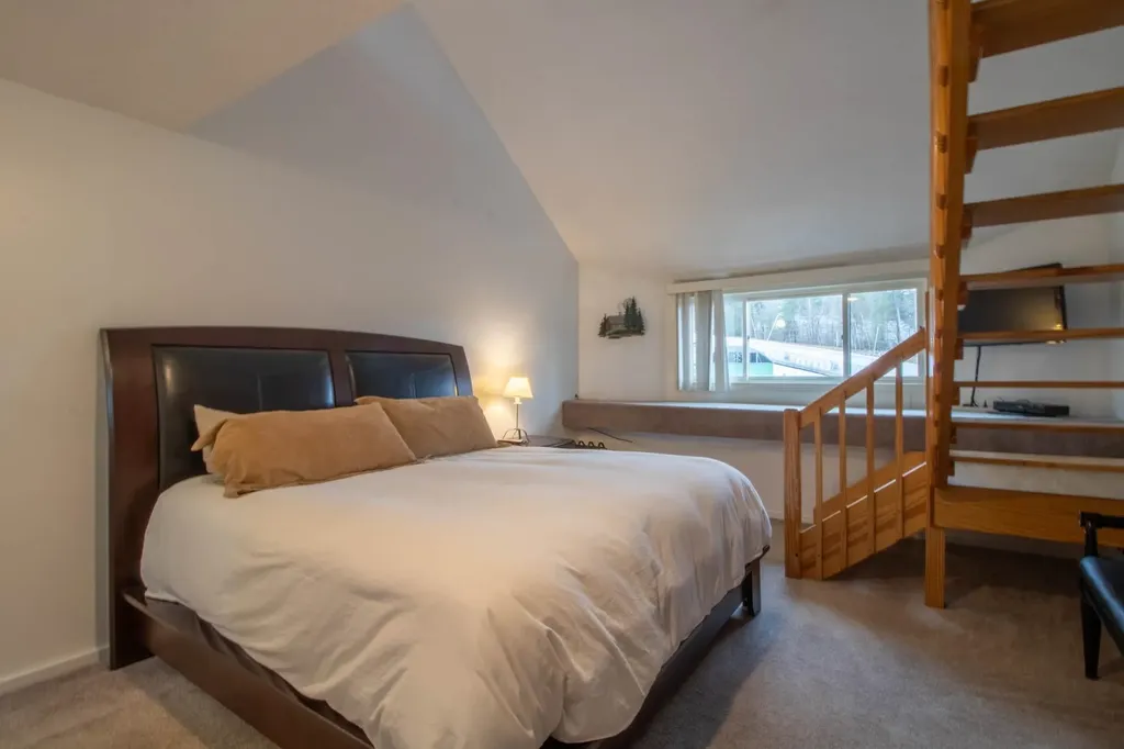 48 Burkeside Road Burke VT 05832