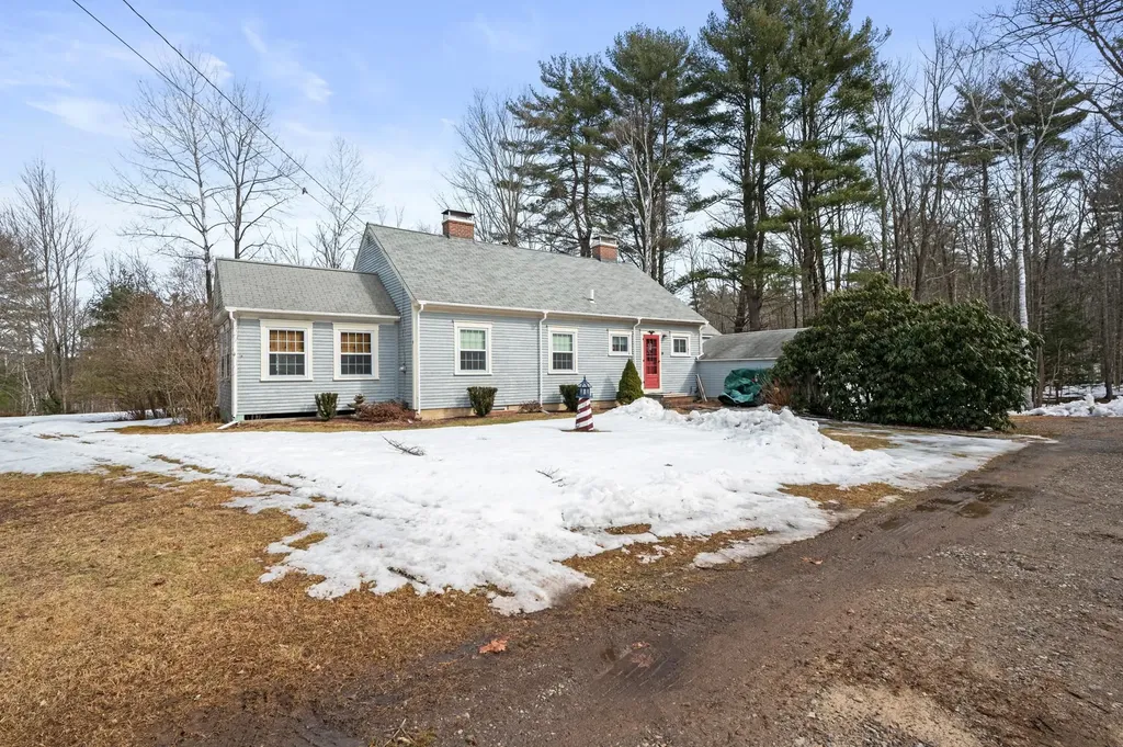 910 Watson Road Laconia NH 03246