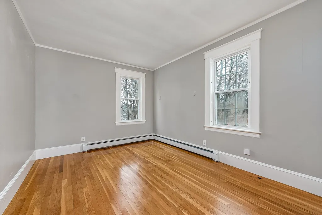 274 High Street Somersworth NH 03878