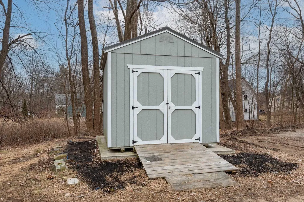 274 High Street Somersworth NH 03878