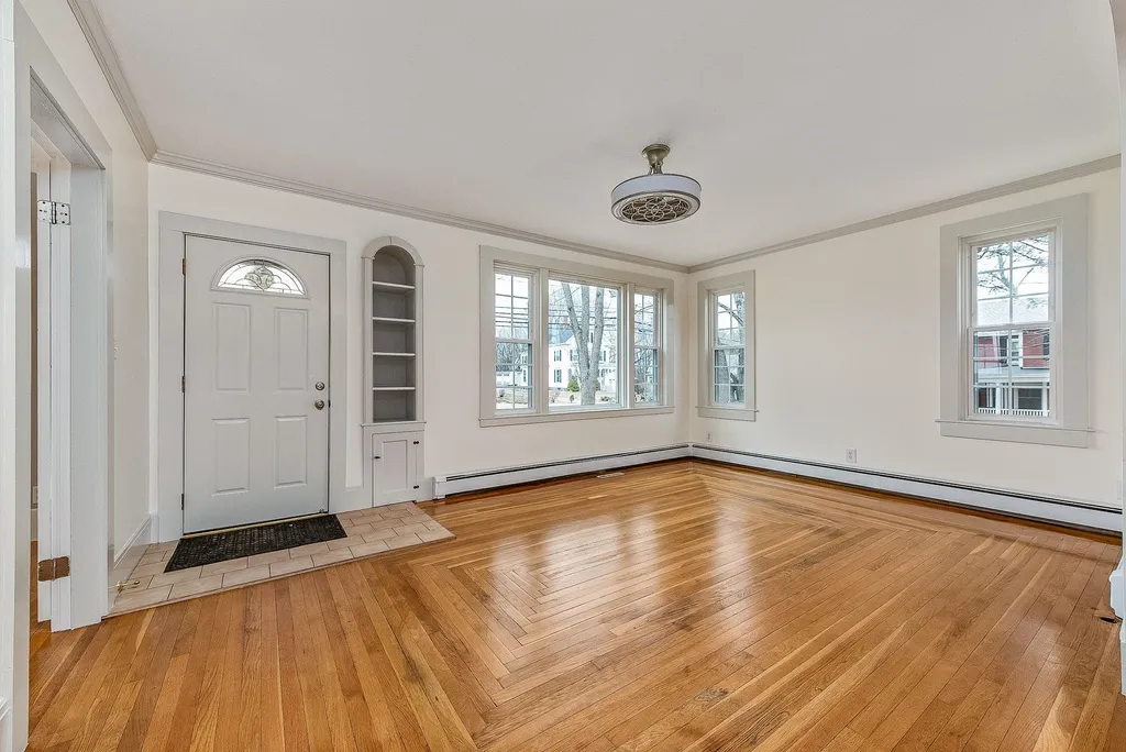 274 High Street Somersworth NH 03878