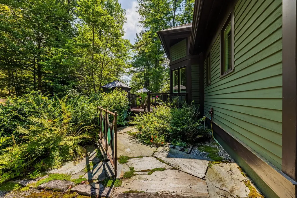 1490 Beaver Meadow Road Norwich VT 05055