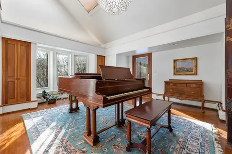 1490 Beaver Meadow Road Norwich VT 05055