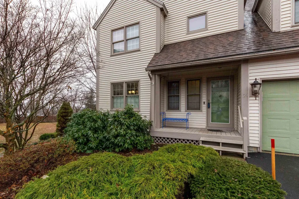 29 White Lilac Way Colchester VT 05446