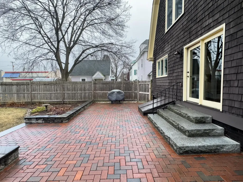 8 Dunklee Street Concord NH 03301