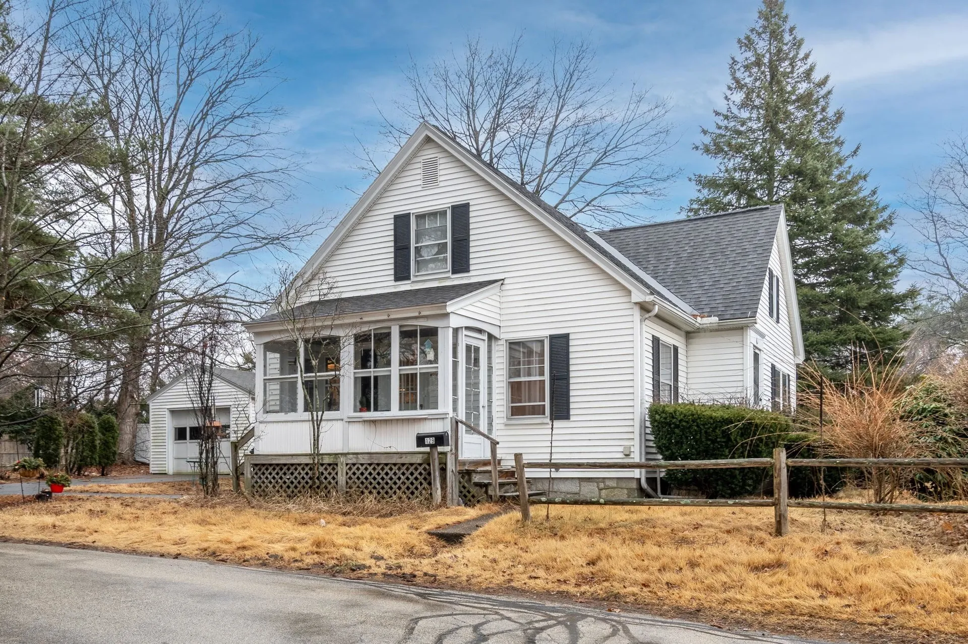 129 Mammoth Road Manchester NH 03109