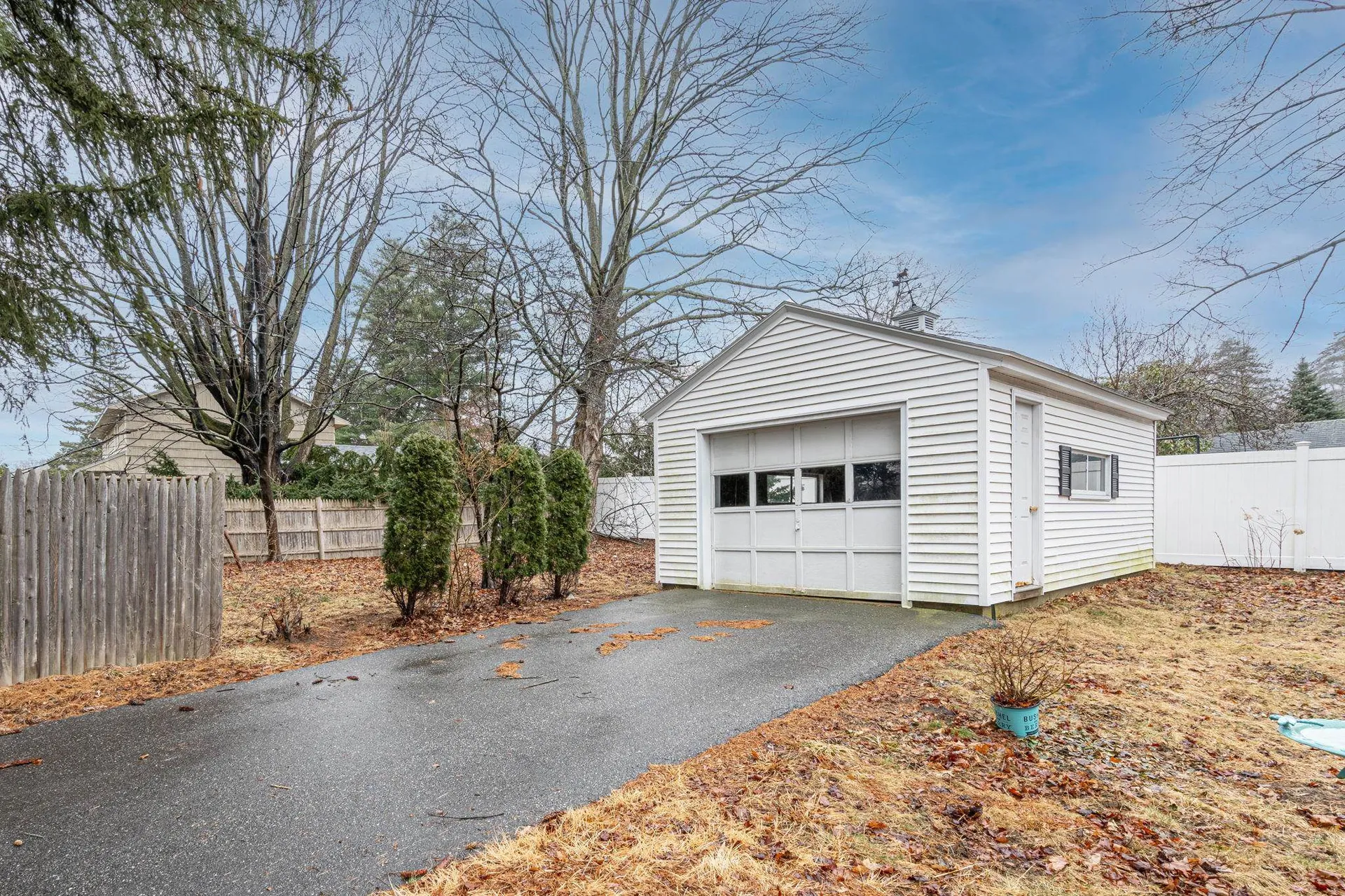 129 Mammoth Road Manchester NH 03109