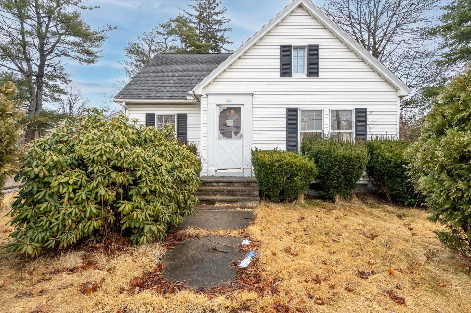129 Mammoth Road Manchester NH 03109