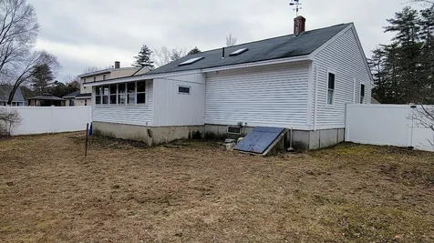 4 Wedgewood Drive Concord NH 03301