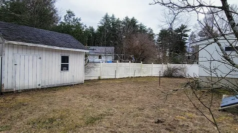 4 Wedgewood Drive Concord NH 03301