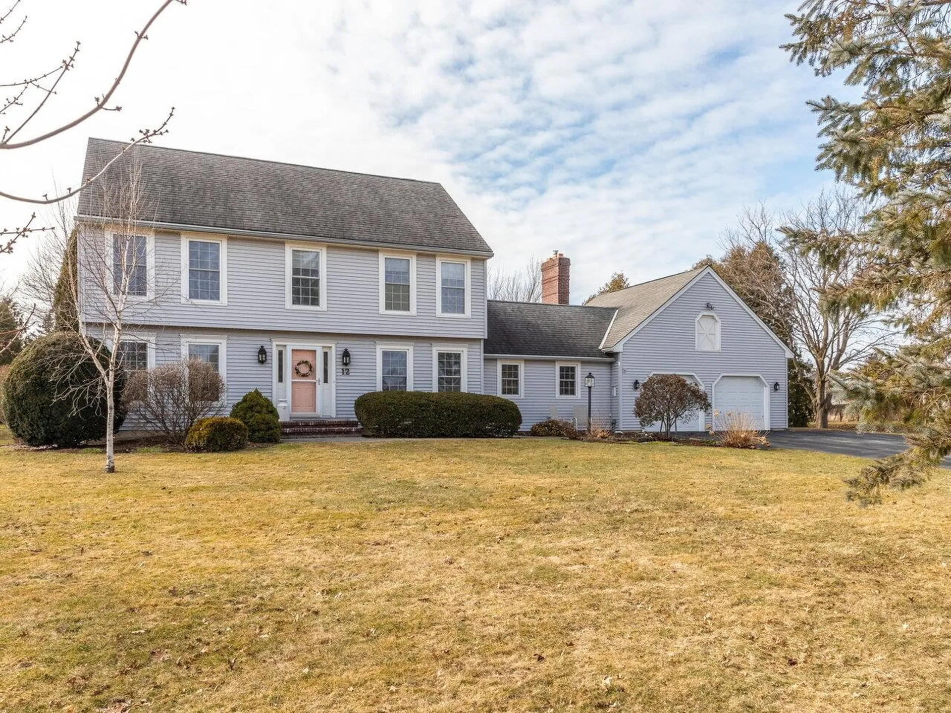12 Knoll Circle South Burlington VT 05403