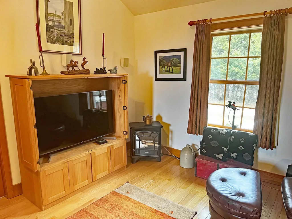 358 Cider Hill Road Warren VT 05674-0000