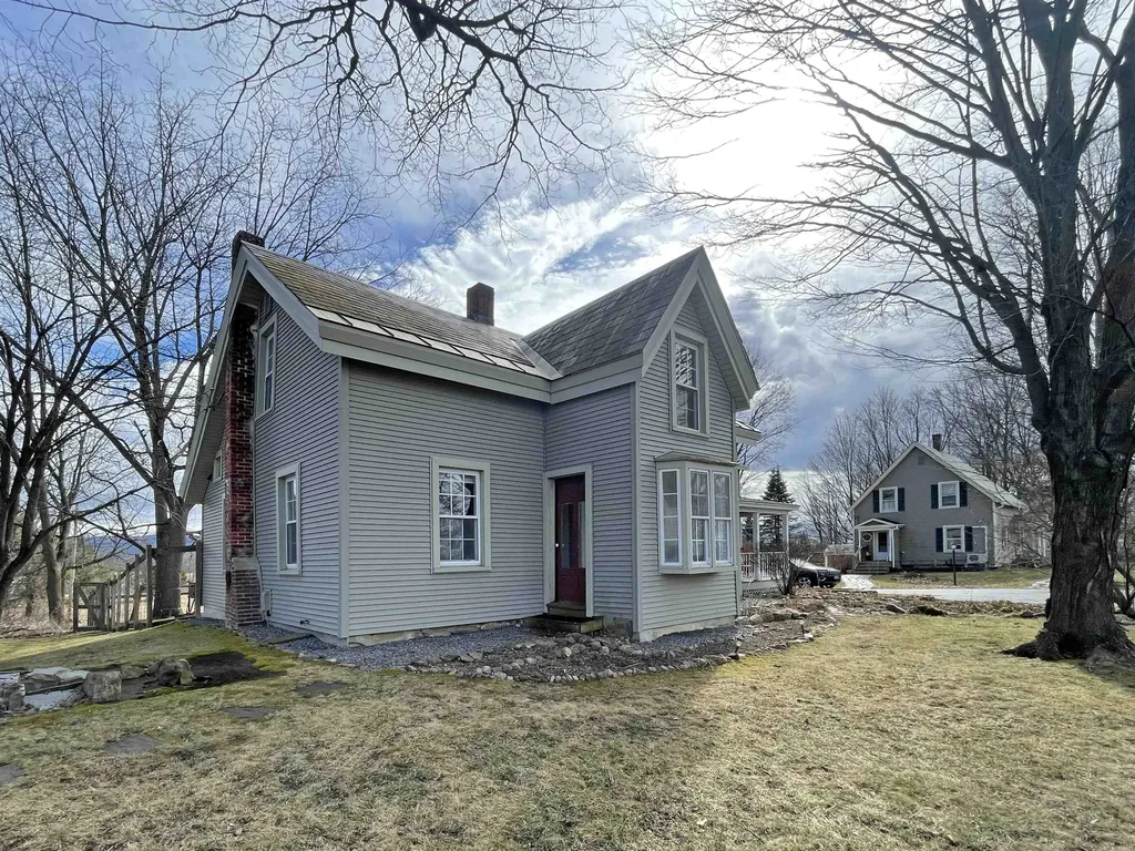 51 South Bingham Street Cornwall VT 05753