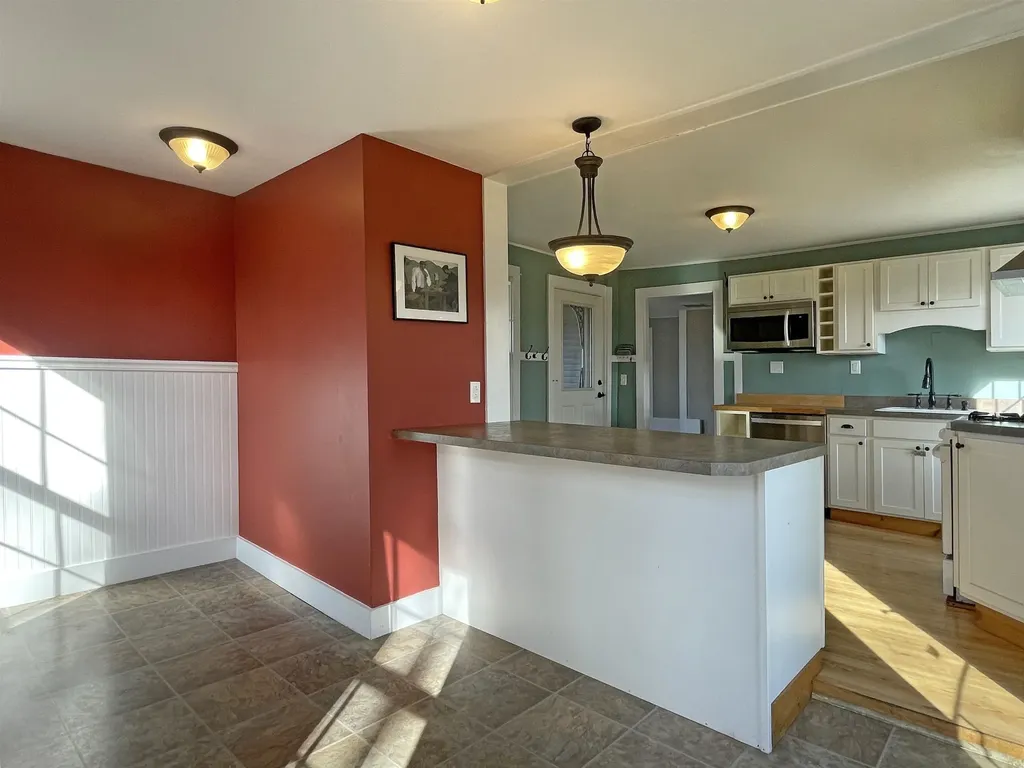 51 South Bingham Street Cornwall VT 05753