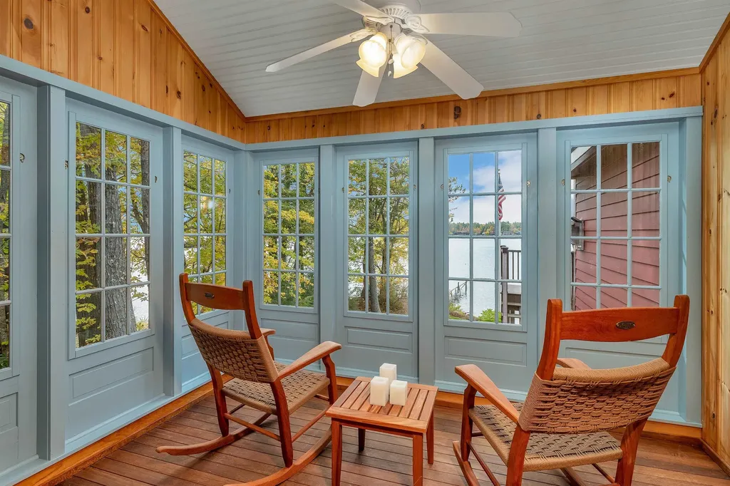 25 Sunset Lane Moultonborough NH 03254