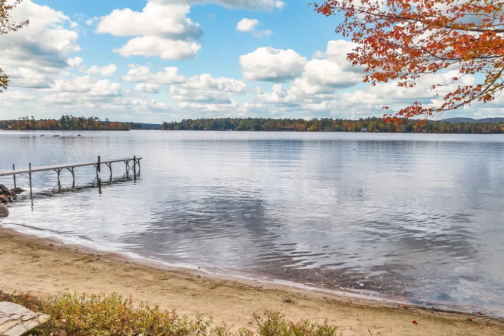 25 Sunset Lane Moultonborough NH 03254