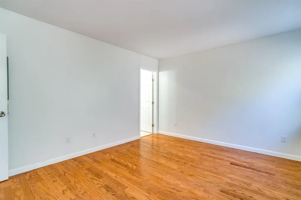 810 Springbrook Circle Portsmouth NH 03801