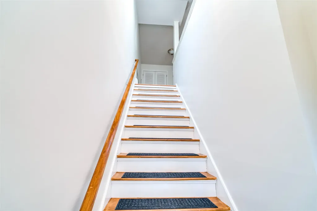 810 Springbrook Circle Portsmouth NH 03801