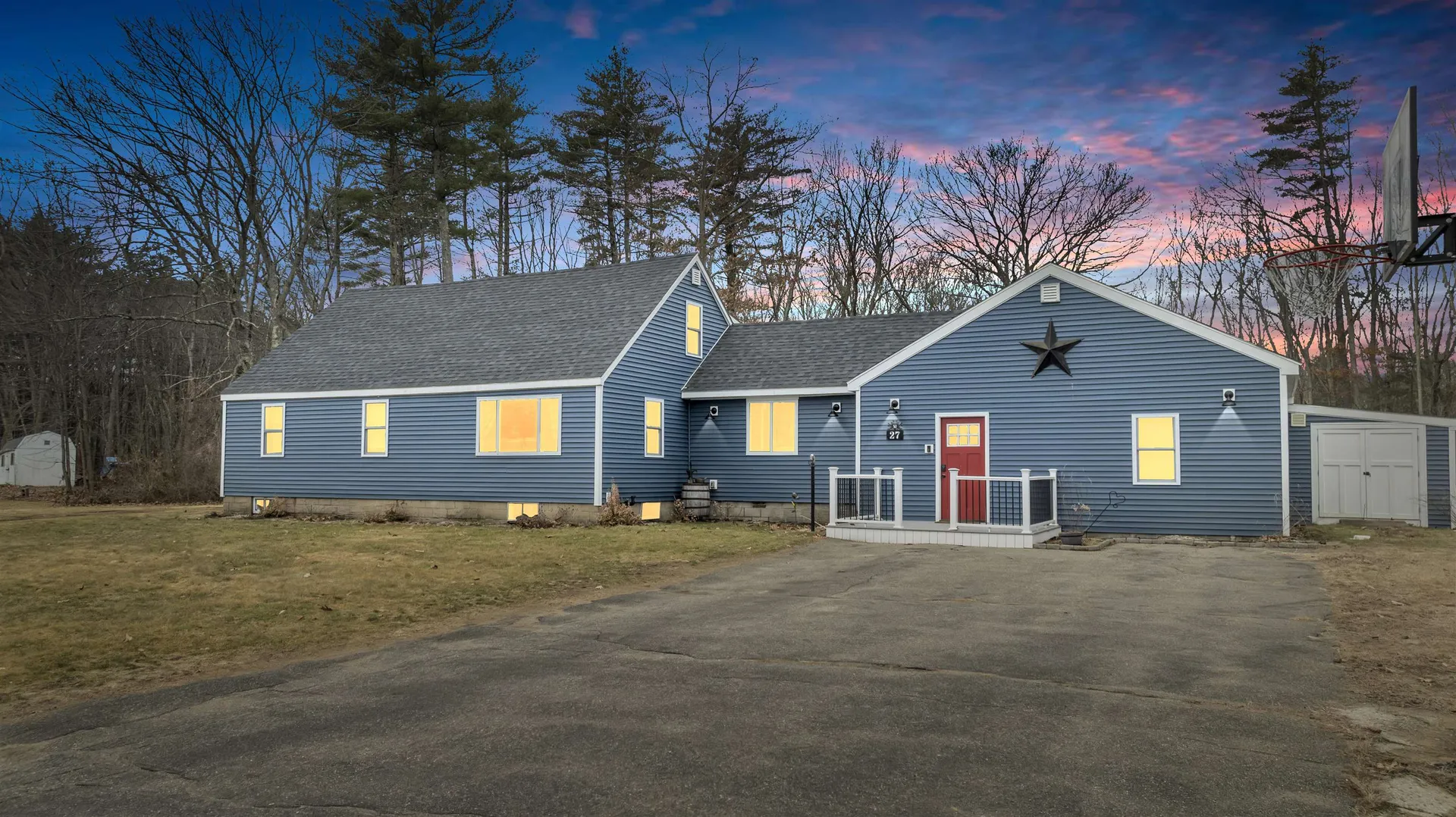 27 Crest Drive Somersworth NH 03878