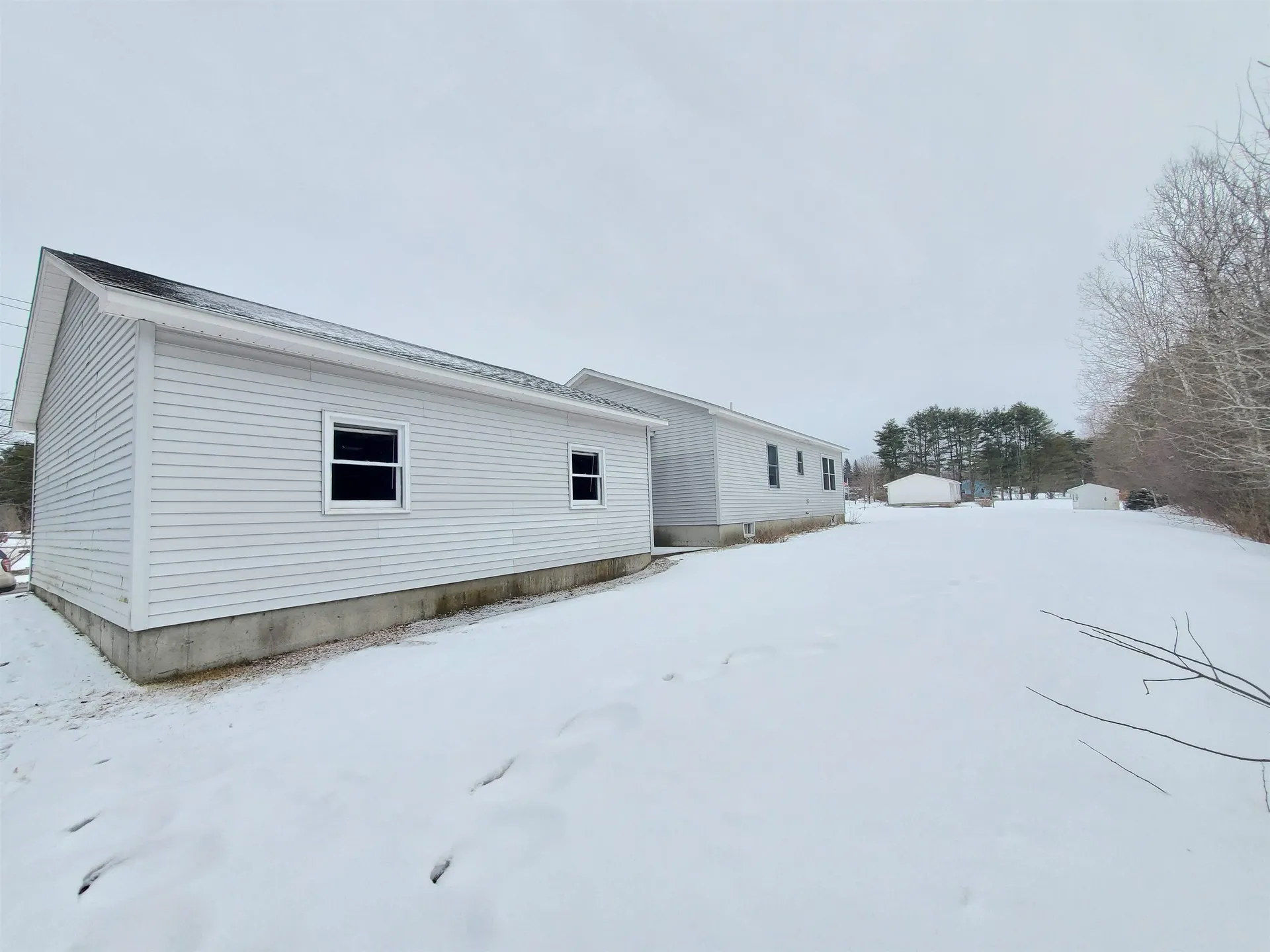 106 Shaker Hill Road Enfield NH 03748