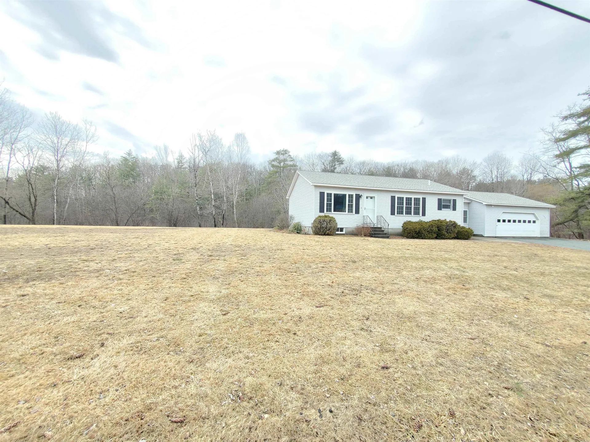 106 Shaker Hill Road Enfield NH 03748