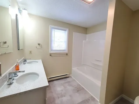 106 Shaker Hill Road Enfield NH 03748