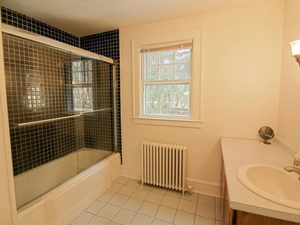 11 Bilodeau Parkway Burlington VT 05401