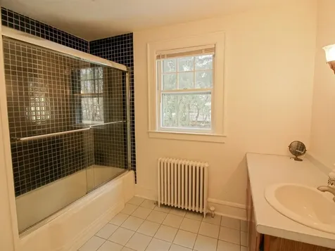 11 Bilodeau Parkway Burlington VT 05401