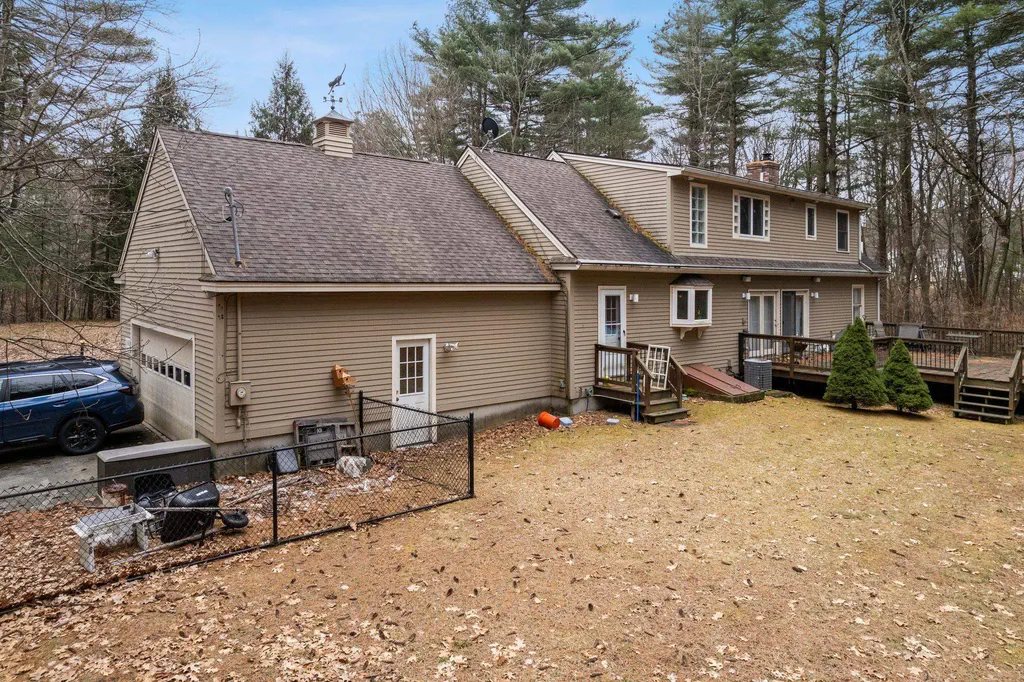 97 North Lowell Road Windham NH 03087