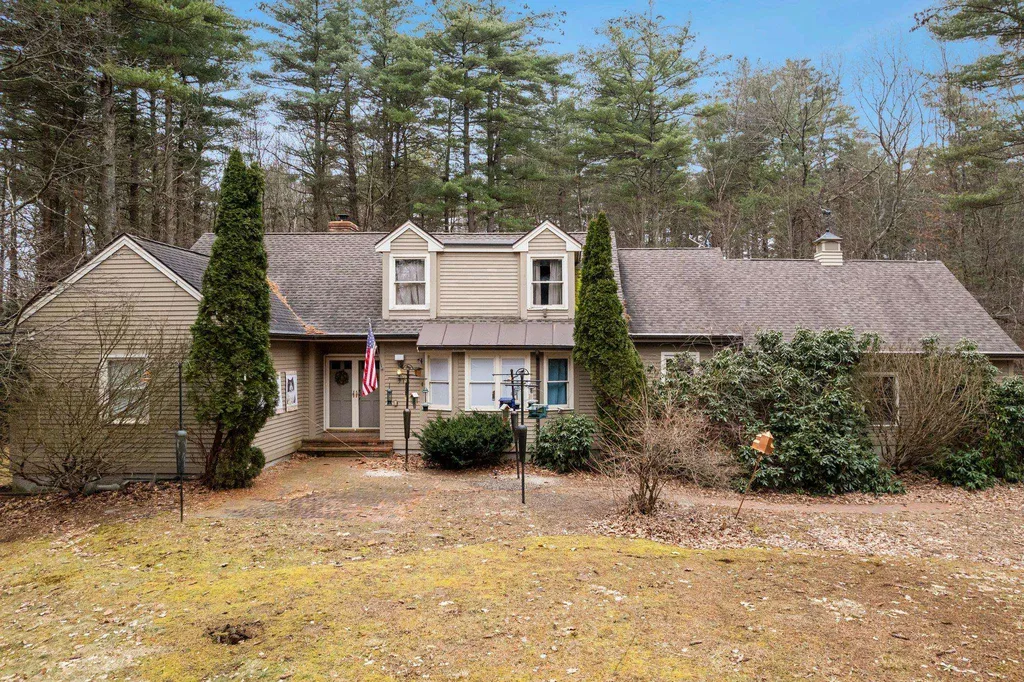 97 North Lowell Road Windham NH 03087