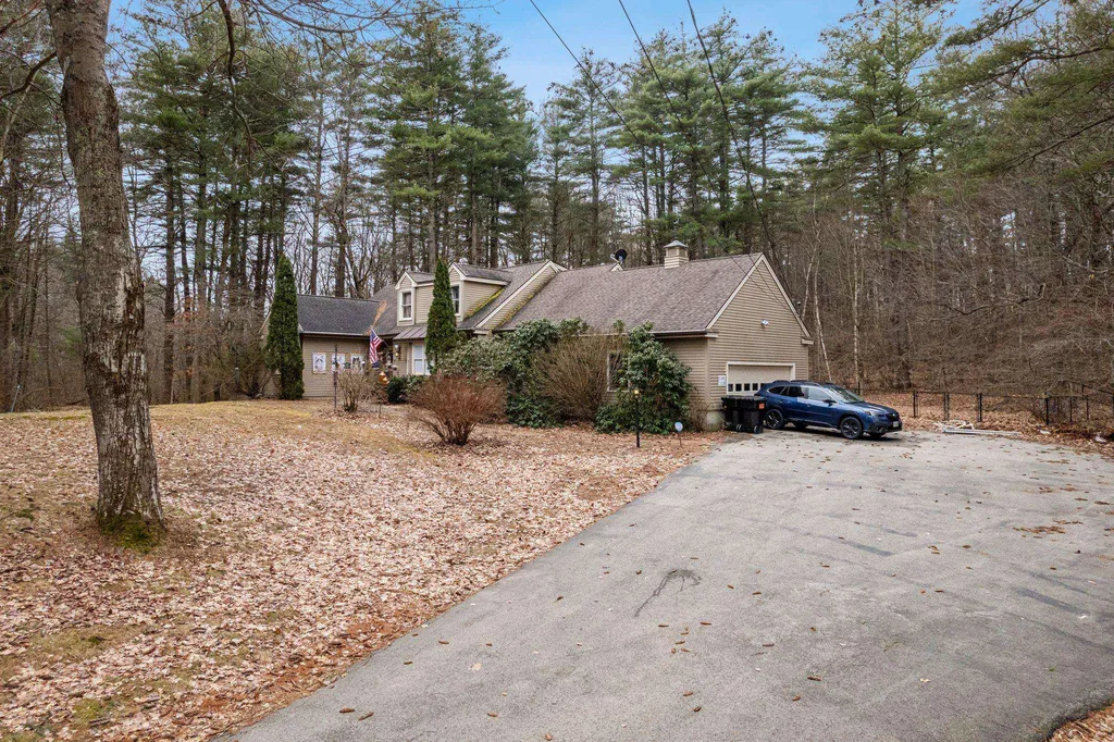 97 North Lowell Road Windham NH 03087