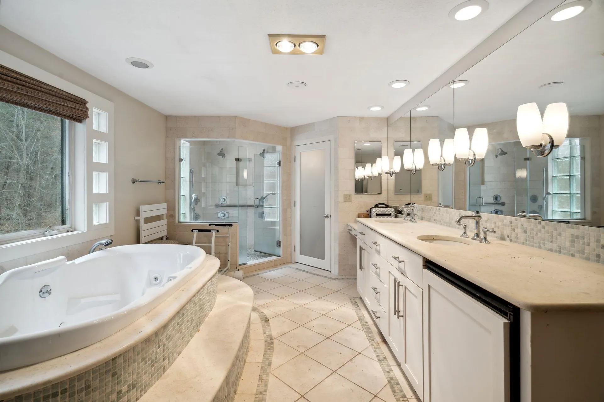 97 North Lowell Road Windham NH 03087