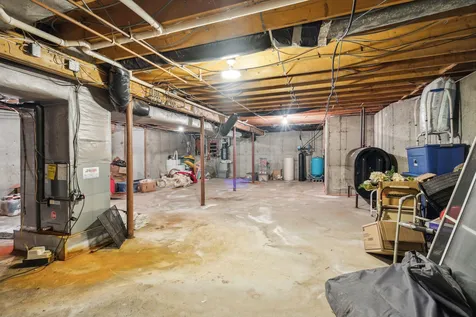 97 North Lowell Road Windham NH 03087