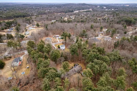 97 North Lowell Road Windham NH 03087