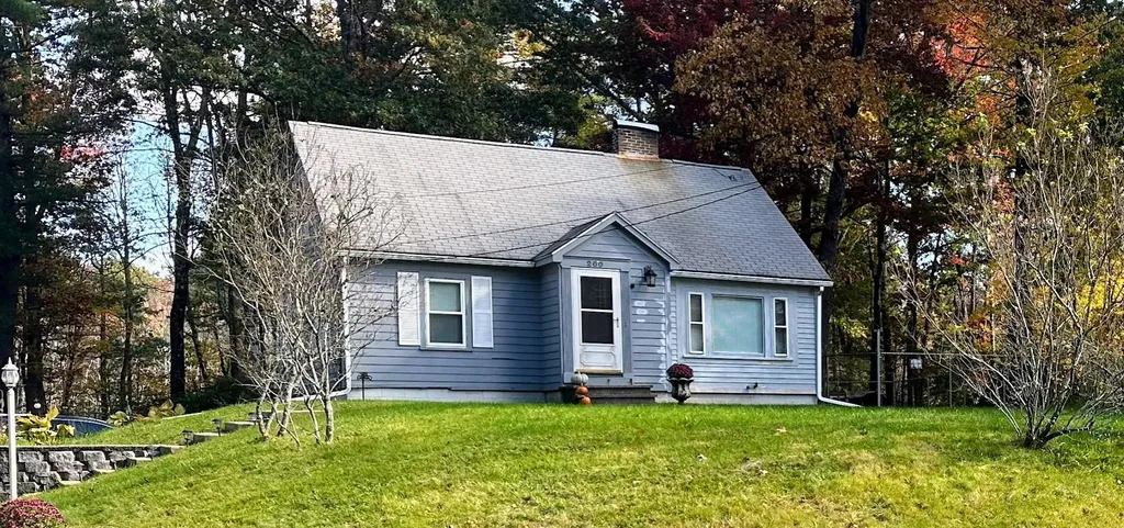 200 Mammoth Road Londonderry NH 03053