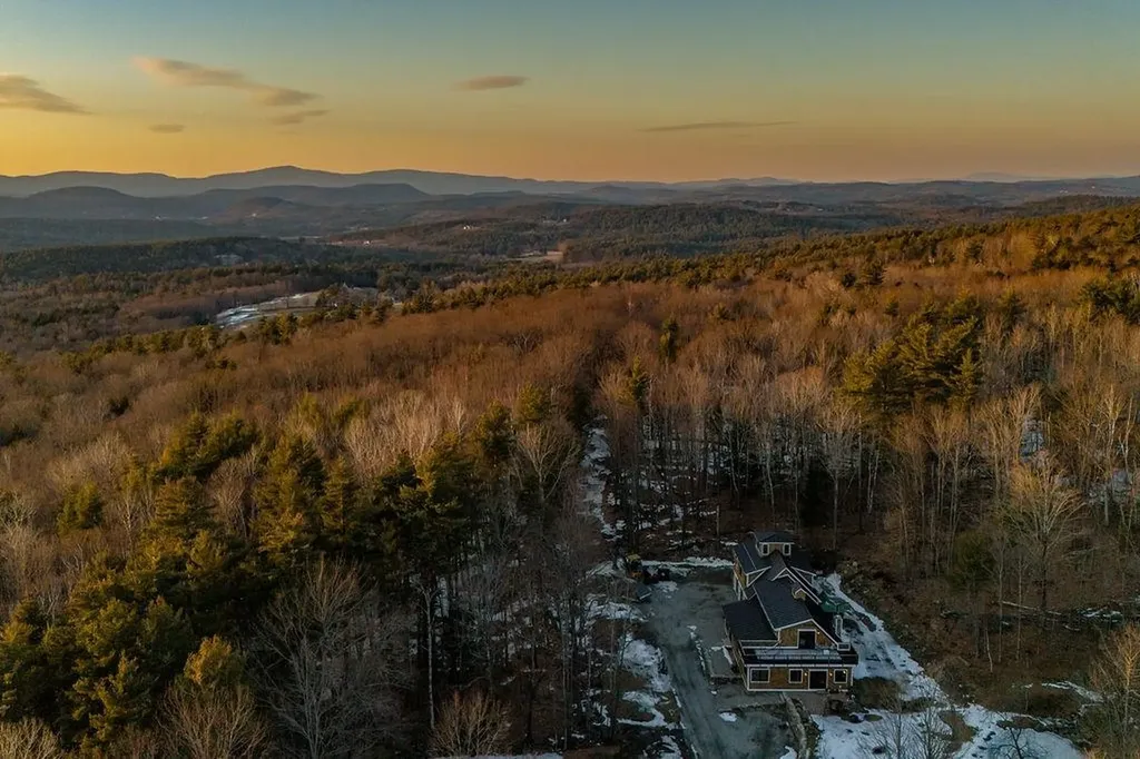 149 Old Province Road Goshen NH 03752