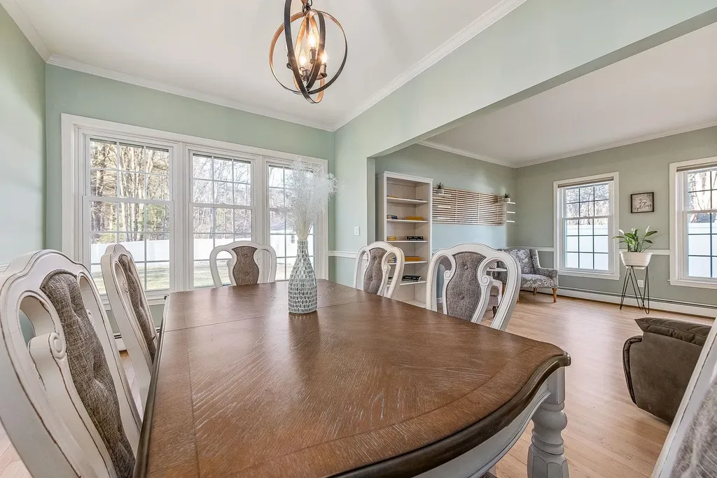 463 Exeter Road Hampton NH 03842