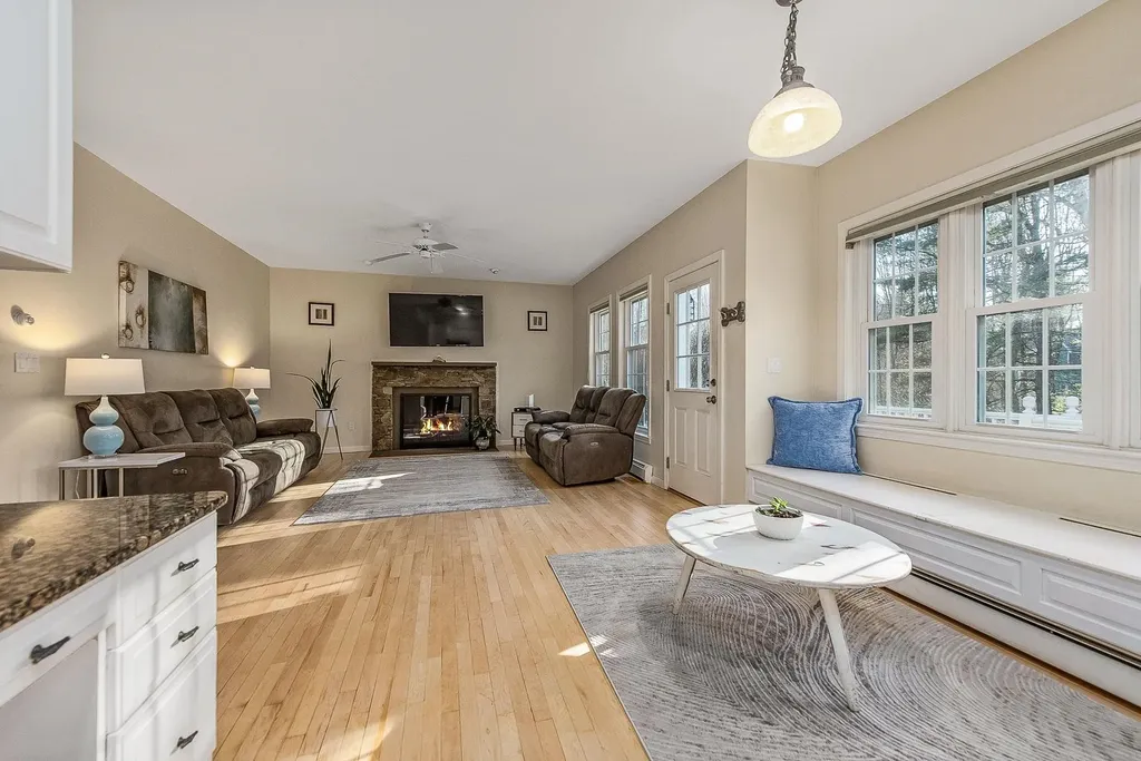463 Exeter Road Hampton NH 03842