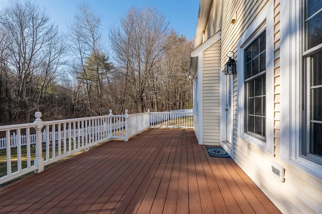 463 Exeter Road Hampton NH 03842
