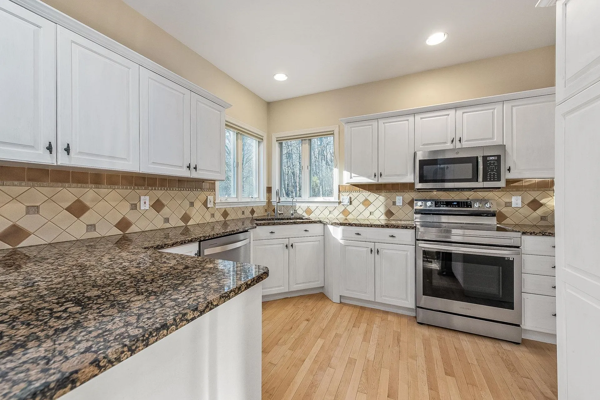 463 Exeter Road Hampton NH 03842