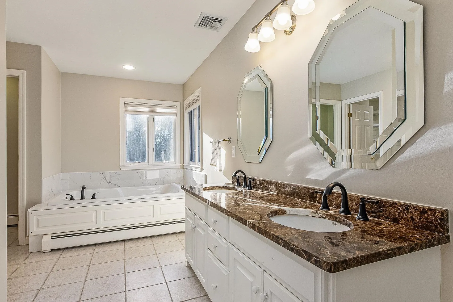 463 Exeter Road Hampton NH 03842