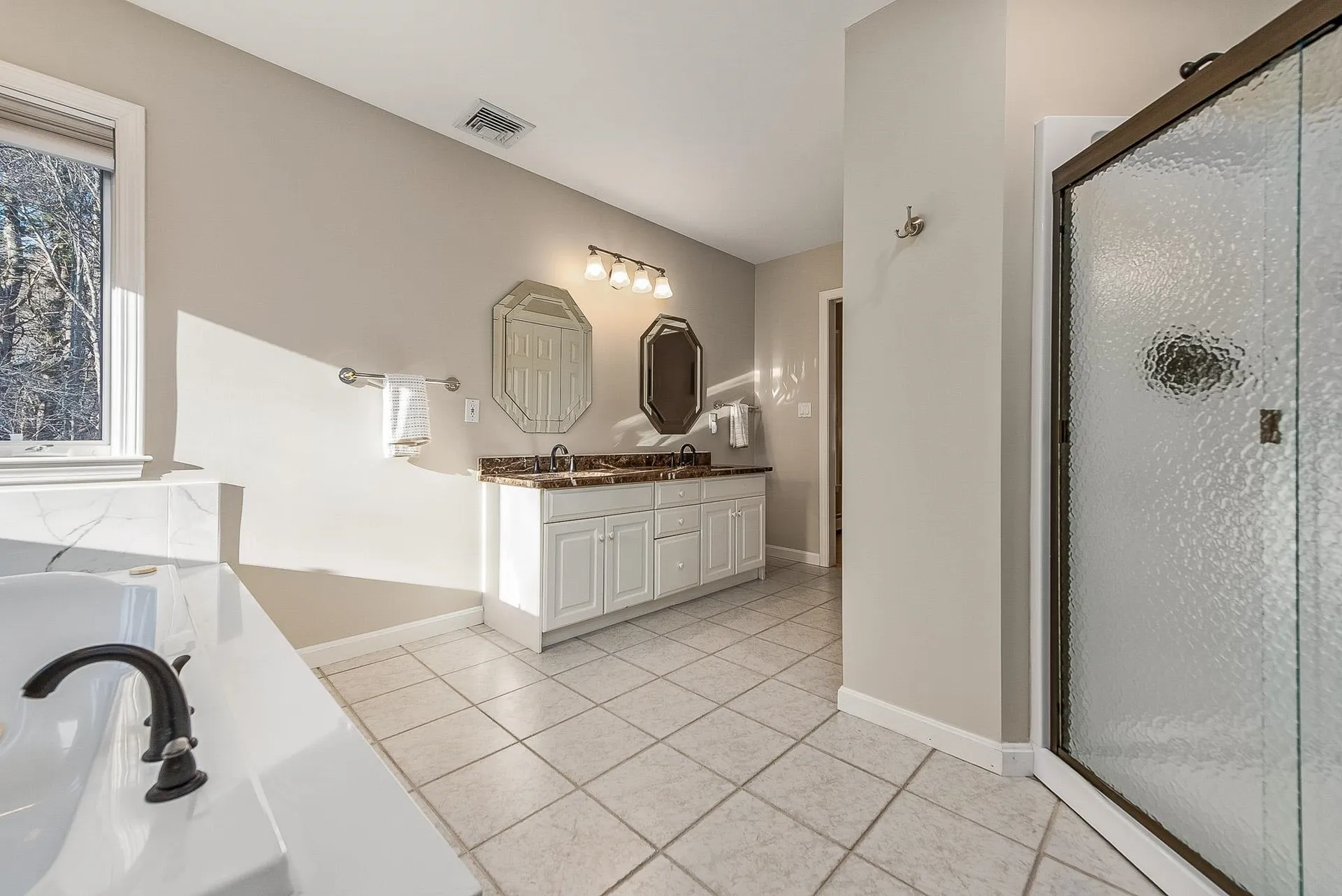 463 Exeter Road Hampton NH 03842
