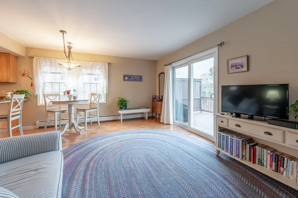 1376a Route 11 Sunapee NH 03782