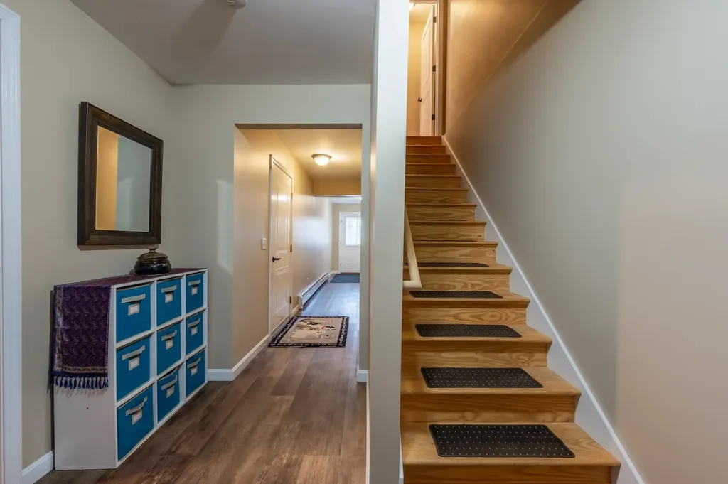 1376a Route 11 Sunapee NH 03782