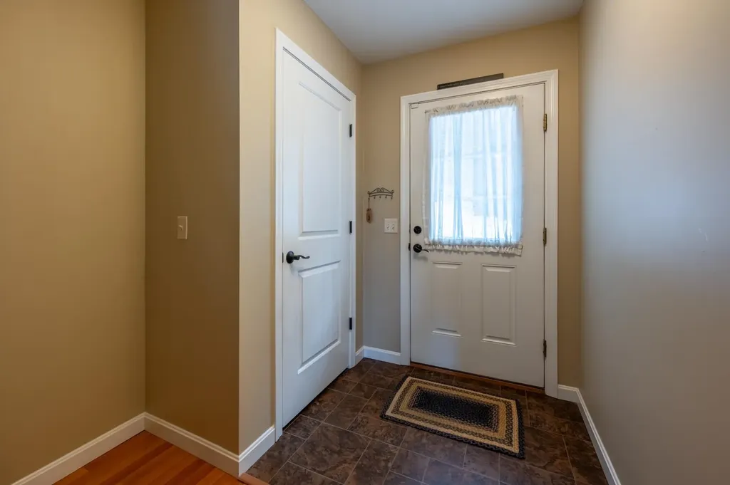 1376a Route 11 Sunapee NH 03782