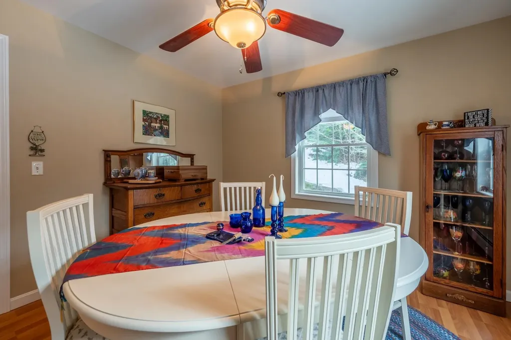 1376a Route 11 Sunapee NH 03782