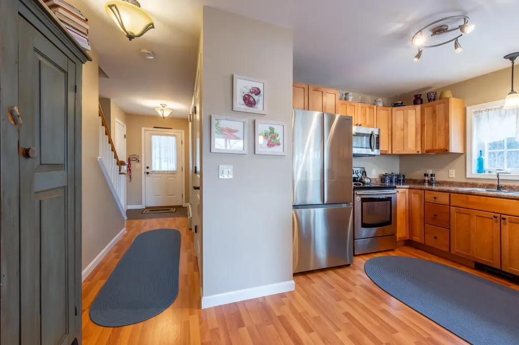 1376a Route 11 Sunapee NH 03782