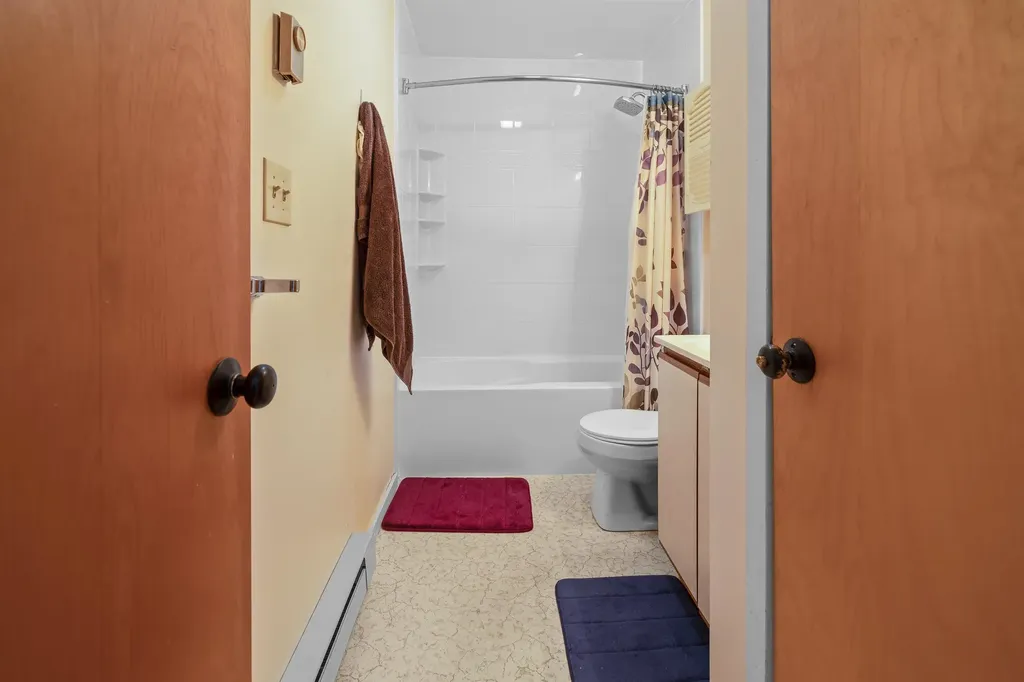 19 Marsten Lane Enfield NH 03748