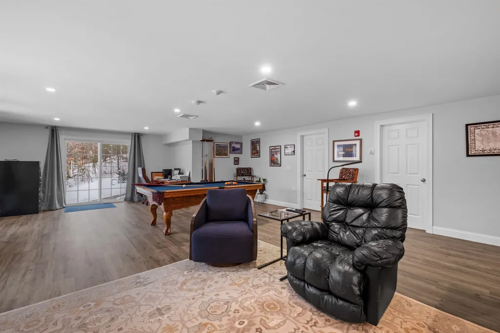 27 Butternut Lane Laconia NH 03246